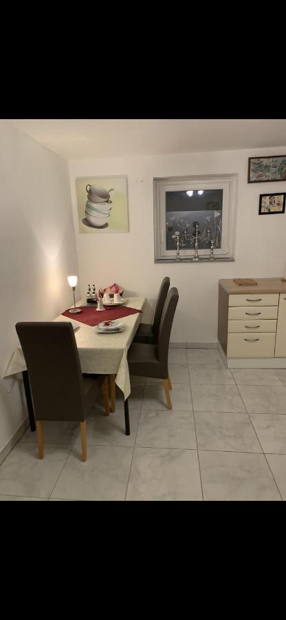 Faridd Ferienwohnung Krefeld Bagian luar foto